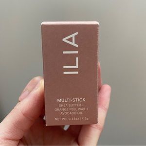 ILIA multi-stick. Shade Ladybird.